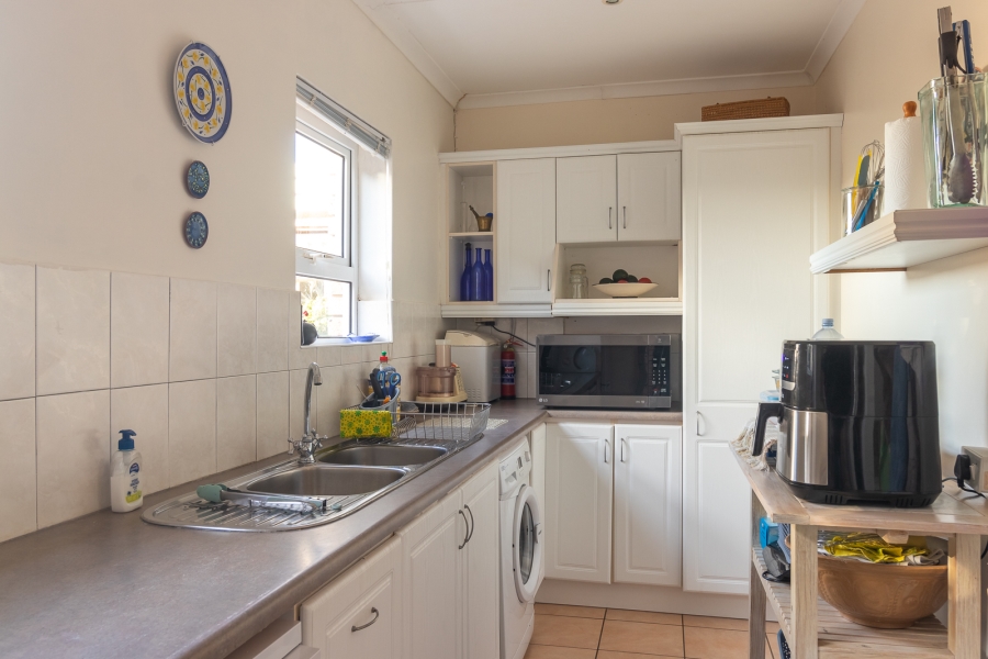 3 Bedroom Property for Sale in Cannon Rocks Eastern Cape